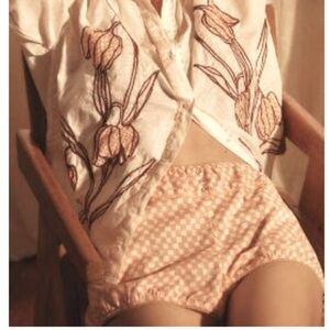 Anthropology bloomers.